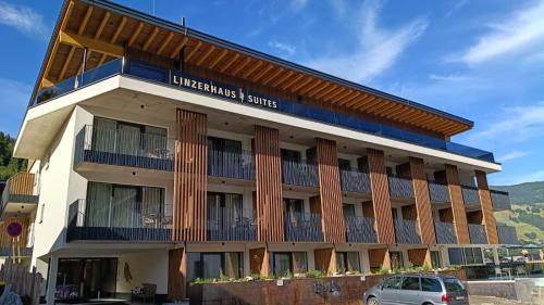 Saalbach-Hinterglemm Hotel | LH Suites Aparthotel - NEW since 2025