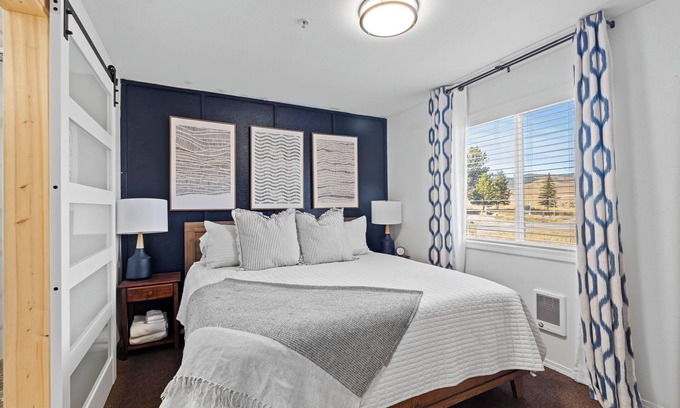 Lava Hot Springs Hotel | Library INN LLC