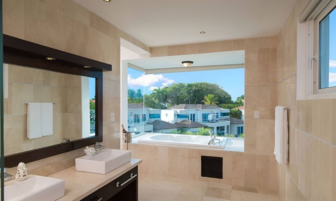 Puerto Plata Villa | Lifestyles Resort Villa 6-Bedroom All Inclusive {White Bracelet} Puerto Platan