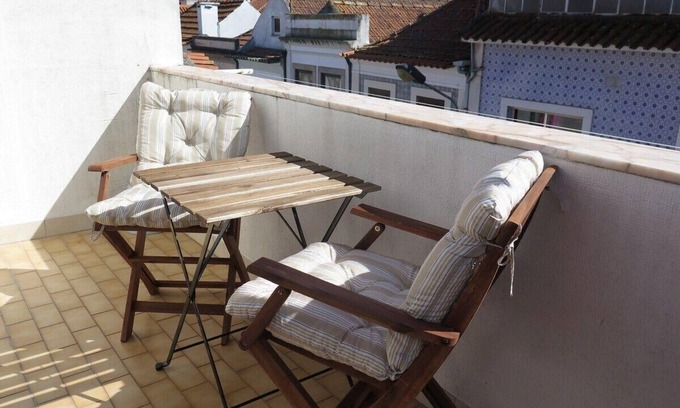 Aveiro Apartment | Light Apartment in the Center of Aveiro