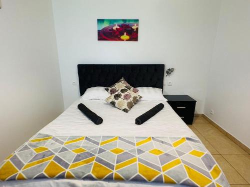 Sarcelles Apartment | Light Side Self Checkin available