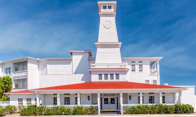 Fulton Hotel | Lighthouse Inn at Aransas Bay