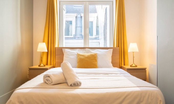 Lille Apartment | Lille Centre: 2bed 2bath apartment!