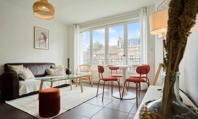 Historic Center Apartment | Lille hypercentre two bedrooms 70m2