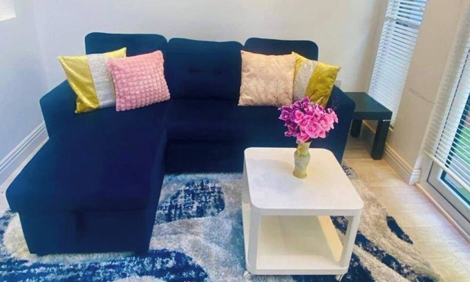 Thamesmead East House | Lily's Home - 4 Bedroom House