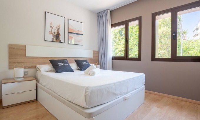 Sarria Apartment | Limehome Barcelona Carrer de Fontcoberta