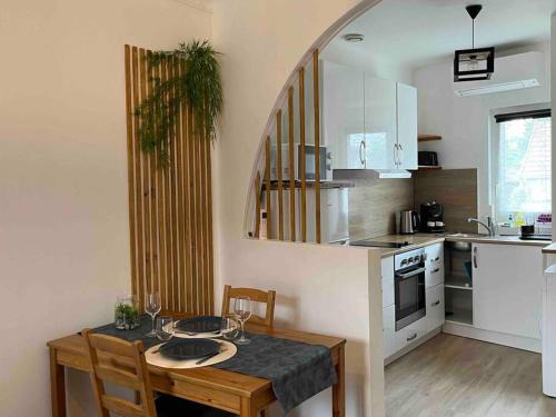 Linas Apartment | Linas Centre : Studio climatisé avec fibre, wifi et parking