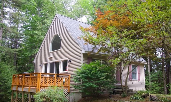 Lincolnville House | ‼️Lincolnville 2BR - Beach Vibes & Backyard BBQ