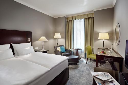 Altstadt-Nord Hotel | Lindner Hotel Cologne City Plaza, part of JdV by Hyatt