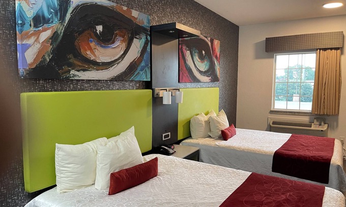 Lindsay Hotel | Lindsay Inn