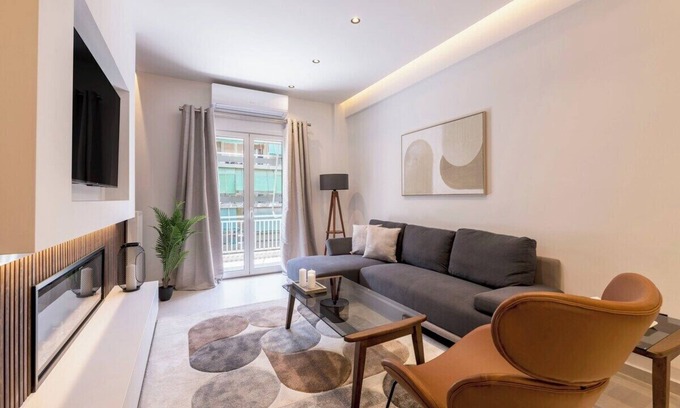 Ampelokipoi Apartment | Linea 2BR Apartment in Ampelokipoi