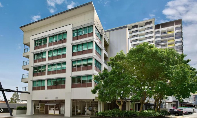 Hamilton Apartment | Link Portside Wharf Apartment Hotel