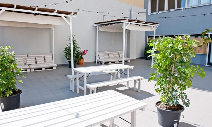 Santo Antonio Apartment | Lisbon Martini Nest by Misha s Place 6A