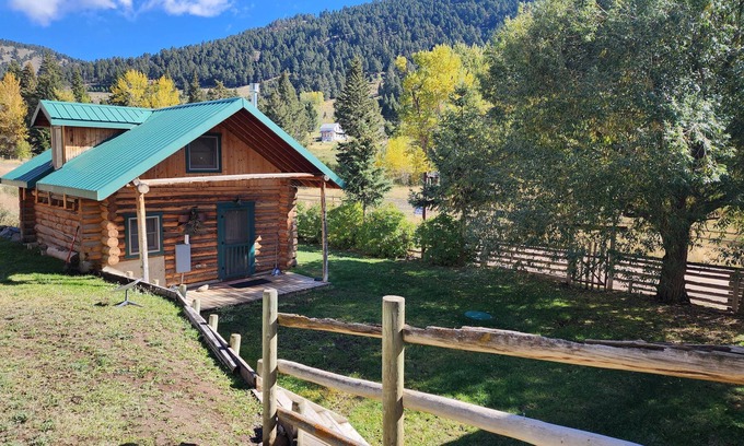 Jardine Cabin | Little Bear Creek Cabin