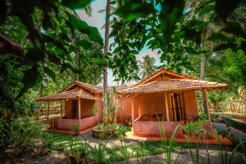 Udawalawa Bed & Breakfast | Little Cabanas Udawalawe