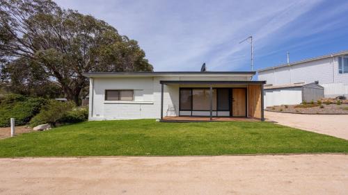 Lake Wangary House | Little Haven
