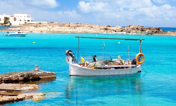 Es Pujols House | Little paradise Enjoy nature a few meters from the beach!