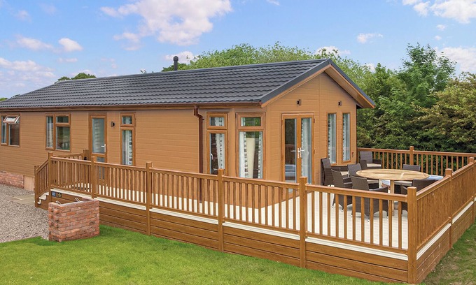 Halfway House Ski Chalet | Little Red Heart Lake View