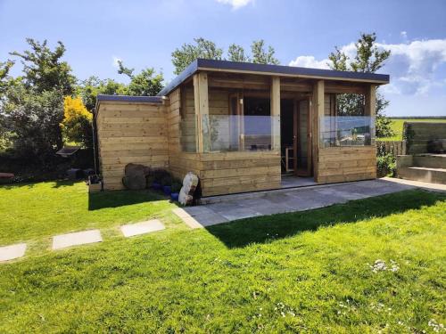Widemouth Bay Apartment | Little Swelle Cabin with awesome Sea views
