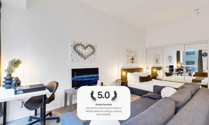 Downtown Montreal Apartment | LiV MTL Downtown-304 Spacious Double Studio Suit