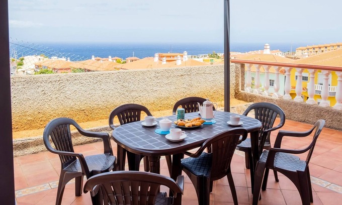 Candelaria Villa | LIVE GUANCHES DE CANDELARIA