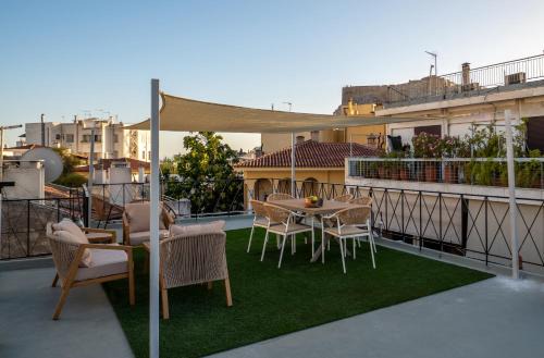 Plaka Apartment | Live Life Plaka Apartment