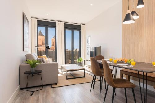 San Felipe Neri Apartment | Livemálaga Alta Suite & Parking