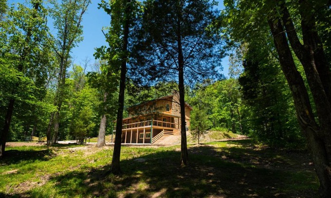 Gnaw Bone House | Livin The Dream