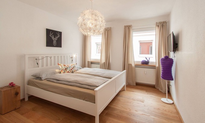 Wurzburg City Centre Apartment | Living on the Juliuspromenade City