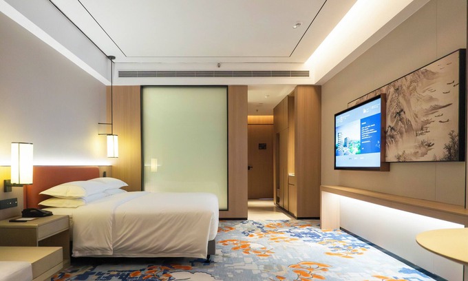 Maonan District Hotel | LN Garden Maoming