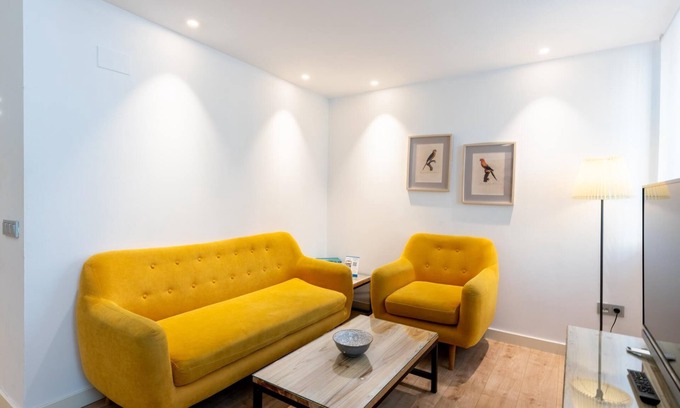 Santa Catalina Apartment | LN1 2BD+2BTH Cloakroom, Shared terrace with pool + Parking on demand