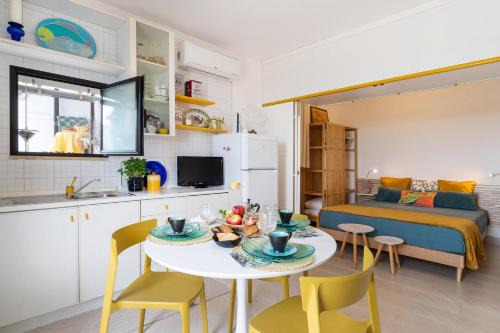 Capitolo Apartment | Lo Scorcio Sul Mare by BarbarHouse