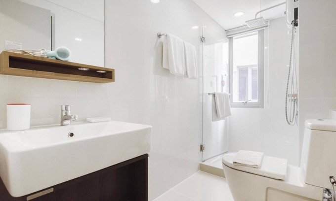 Chong Nonsi Apartment | Locals Sathorn Siamese Nang Linchee