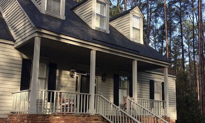 Augusta House | Located 3.3 miles from Masters!