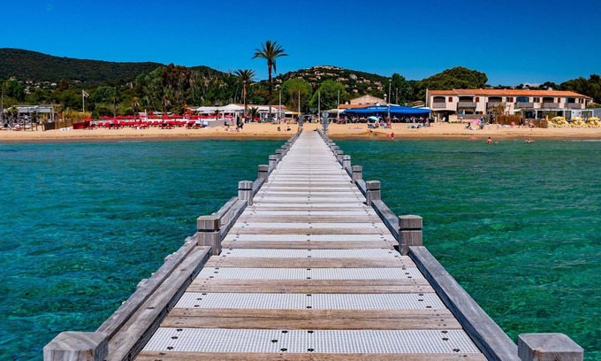 La Croix-Valmer Villa | Located in the Gulf of Saint Tropez minutes from La Croix-Valmer beach