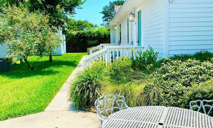 Rockport Cottage | Located in town, walking distance to marina and festival grounds. Cottage 4