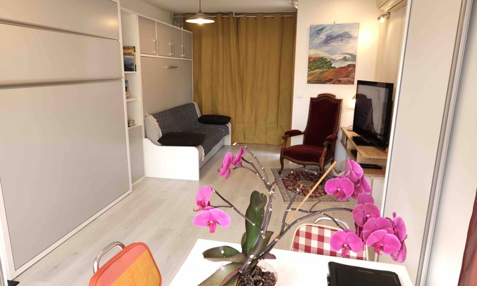 Agos-Vidalos Apartment | Location Le VISCOS - Kitchen - Living room - Bedroom - Bathroom - SAUNA -