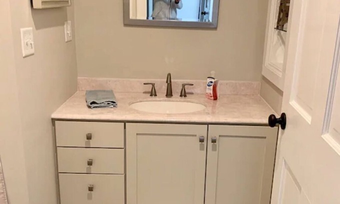 Ogunquit House | Location, location! Park your car and never get back in! 4 bedroom 2 bath