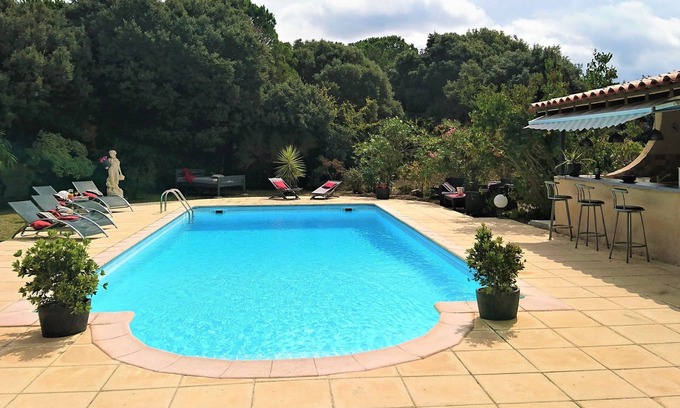Montolieu House | Location villa - 15 mn de Carcassonne - Swimming pool