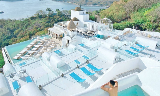 Labuan Bajo Hotel | Loccal Collection Hotel
