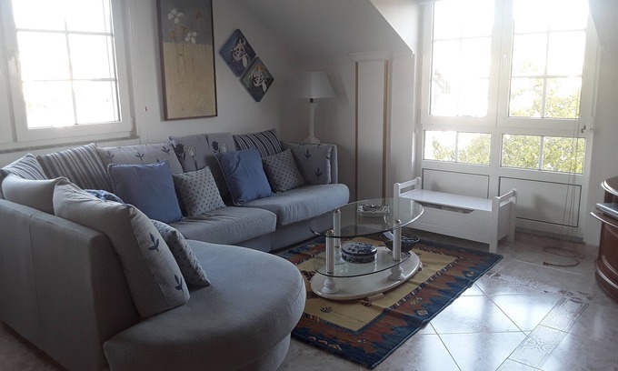 Muros Condo | Lodging two minutes from Paramean Beach