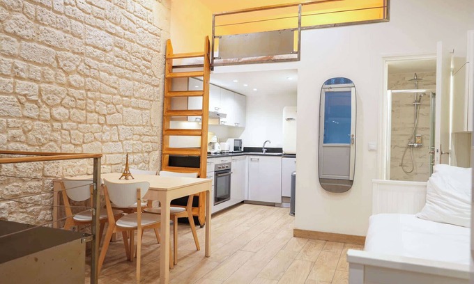 Saint-Merri Apartment | Loft 2 BR Marais, Notre Dame AC by LCC Agency