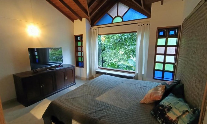 El Poblado Apartment | Loft campestre con terraza en el Poblado apt 113