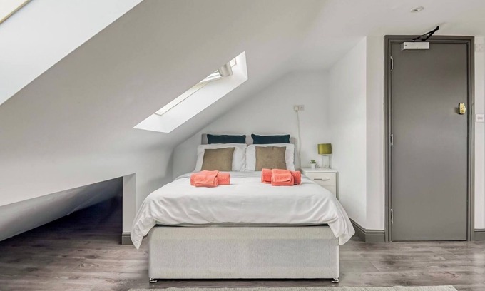 Birmingham Apartment | Loft Villa Studio Apartment