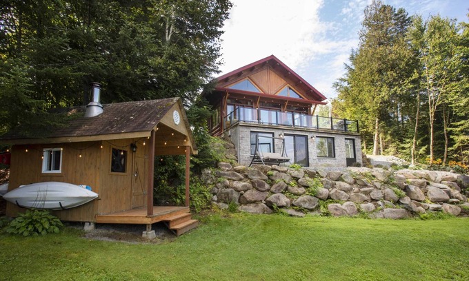 Lambton House | Log cabin - Lakeside - Le Oly