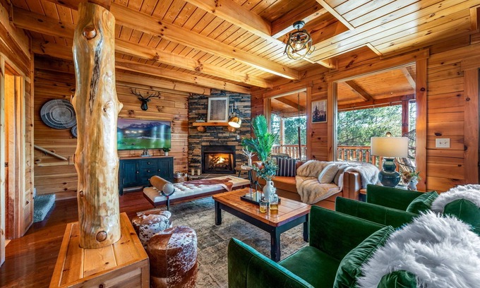 Sevierville Cabin | Log Cabin with Stunning Views!Hot Tub!Sauna!Games!BBQ!Patio Fireplace!Pets ok!