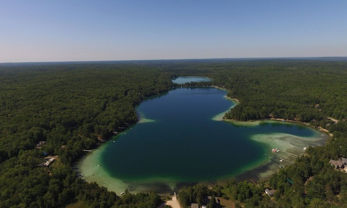 Kalkaska Cottage | Log Cottage on Blue Lake-Summer has arrived!