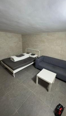 Sint-Jans-Molenbeek Apartment | Logement privé sous sol accès autonome