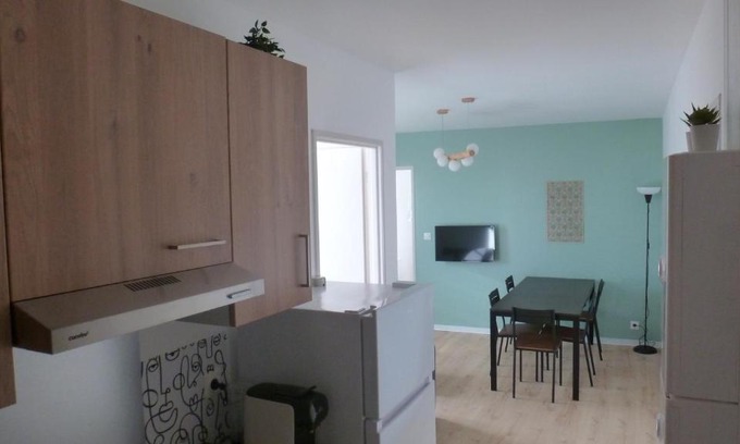 Chasseneuil-du-Poitou Apartment | Logements 18 Moliere Futuroscope Poitiers