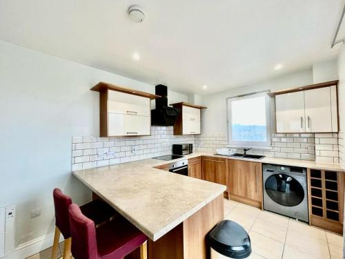 Brockley Apartment | London Modern Flat near transports